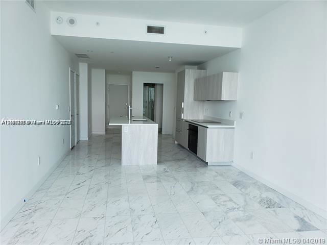 Primary Photo - 480 NE 31st St