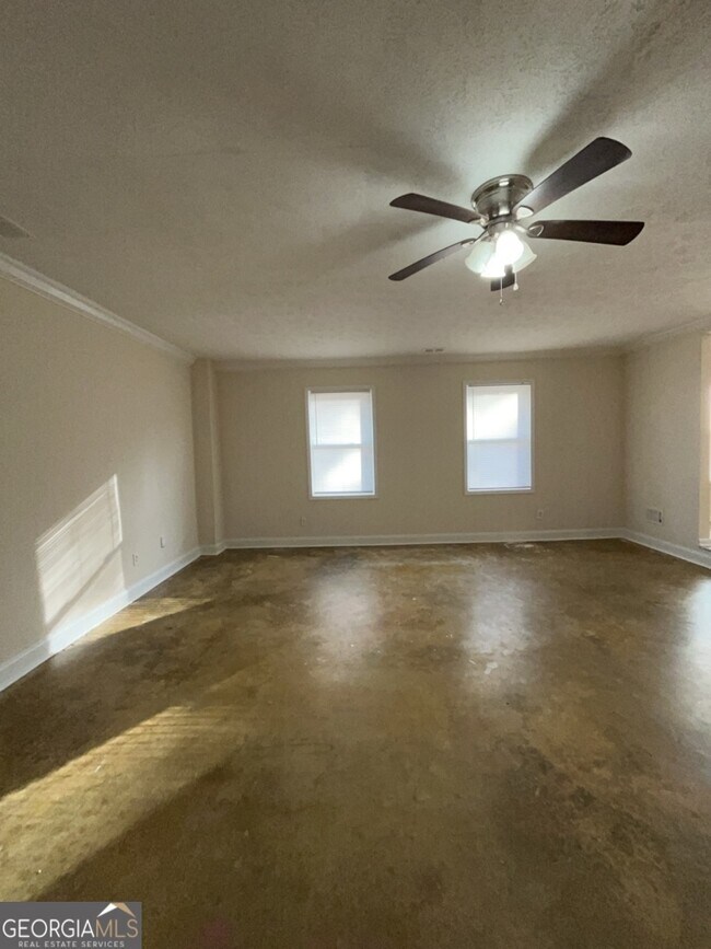 Building Photo - 463 Rock Meadow Dr