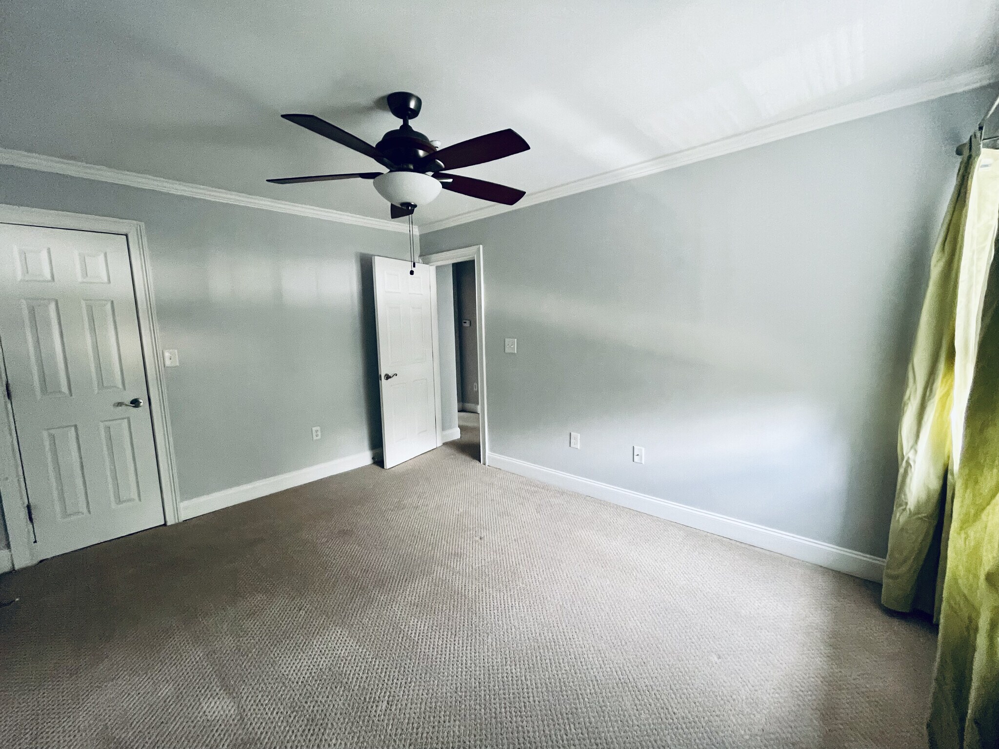 Building Photo - 114 Rondak Cir SE