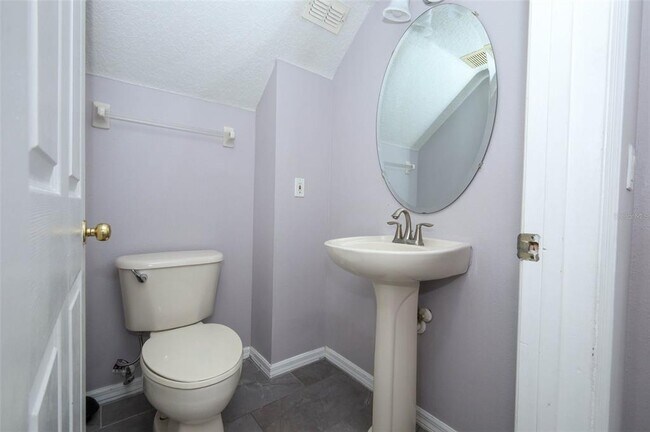 Building Photo - 15219 Starleigh Rd