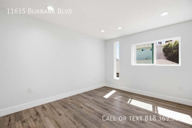 Building Photo - 11615 Burbank Blvd