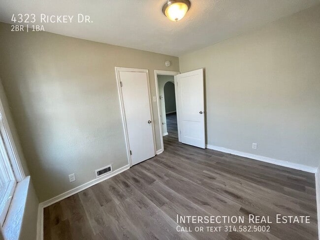 Building Photo - 4323 Rickey Dr