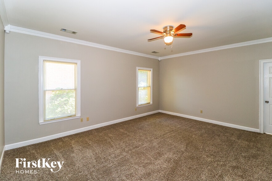 Building Photo - 1771 Wood Oak Dr