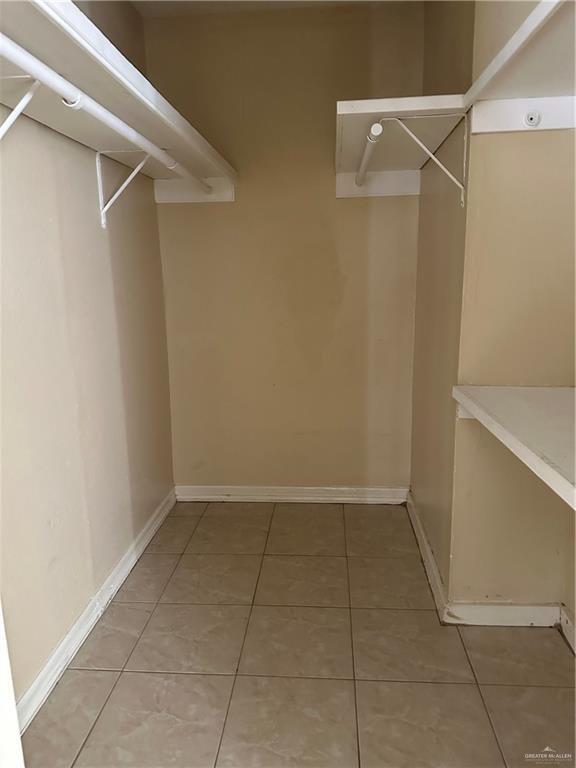 Building Photo - 35 Floresta St