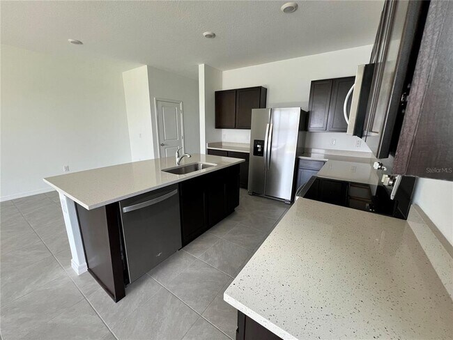 Building Photo - 137 Mangrove Shade Cir