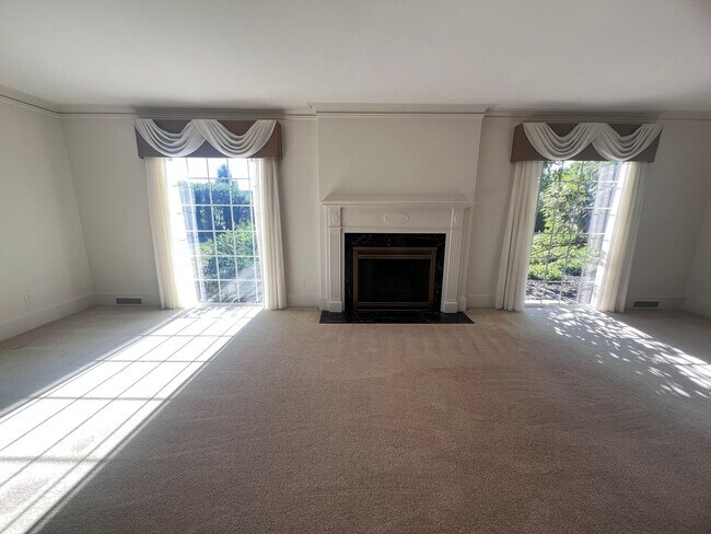 Building Photo - Spacious Four Bedroom Home in Byron Center!