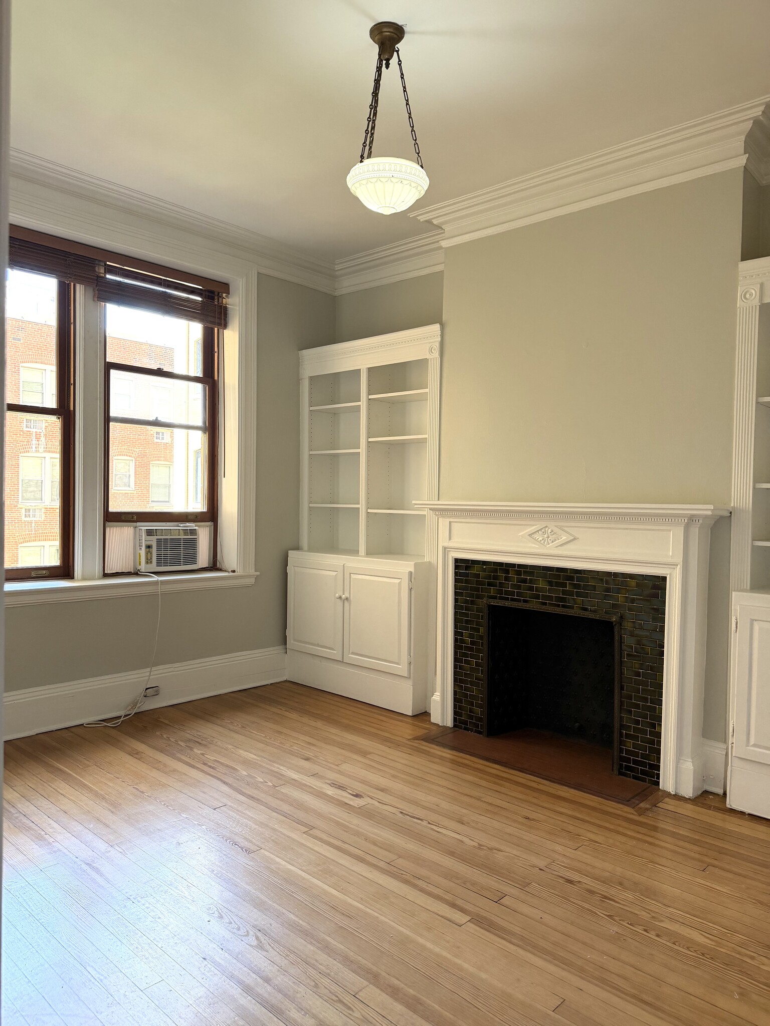 Building Photo - 2220 20th St NW