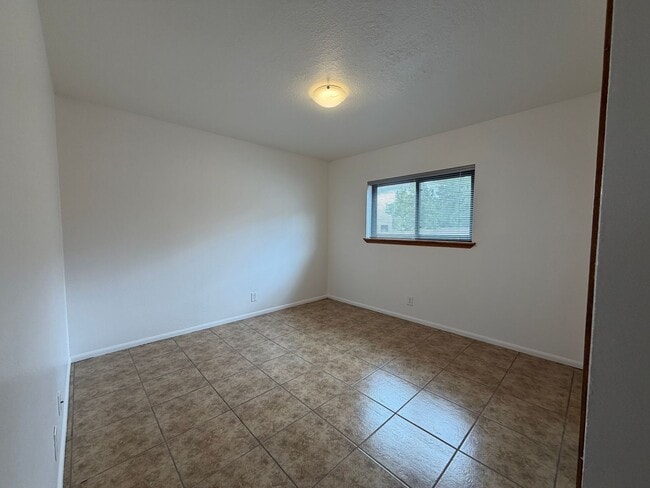 Building Photo - 1307 Rufina Ln
