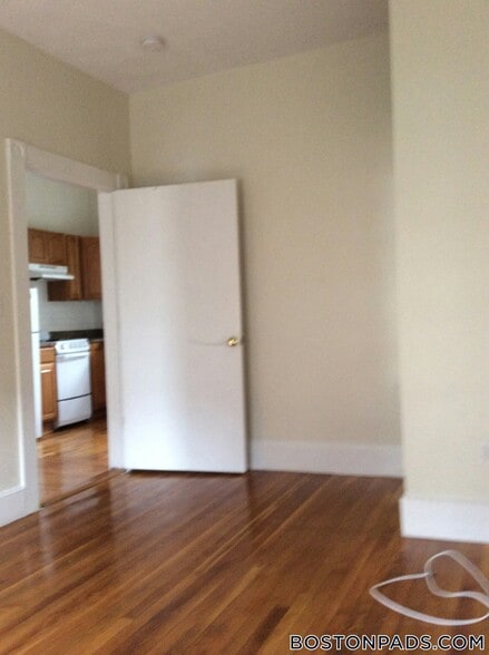 Building Photo - 41 Bay State Rd