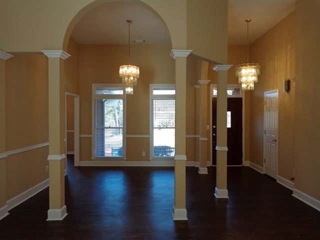 Building Photo - 4260 Riverlake Way