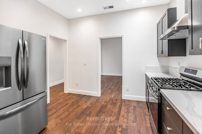 Building Photo - 3403 26th St