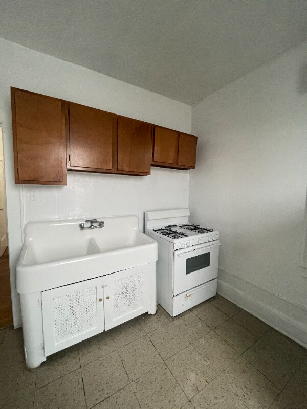 32 Dayton St 32 Dayton St Newark NJ 07114 Apartment Finder