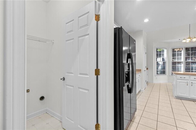 Building Photo - 235 Arbor Creek Way
