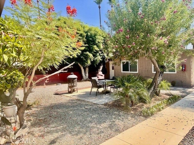 Building Photo - 74402 Abronia Trail