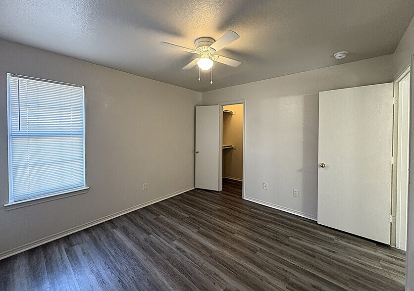 Building Photo - 1611 Inca Dr