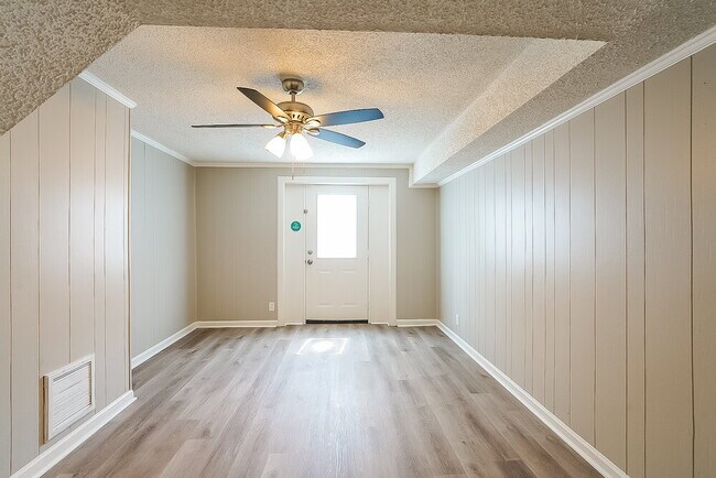 Building Photo - 4520 Xavier Dr
