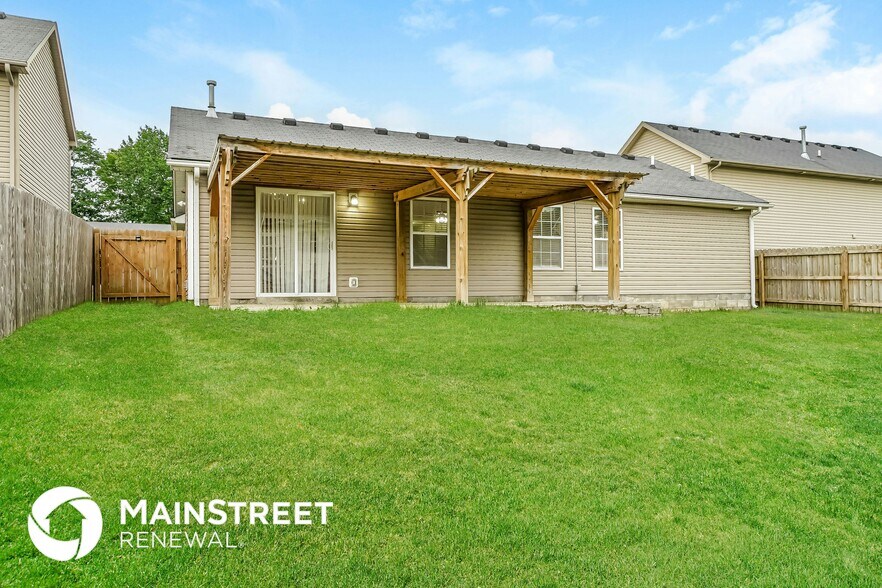 Building Photo - 9216 River Trail Dr