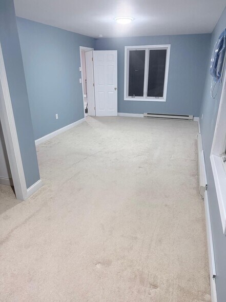 Building Photo - 8 Colby St