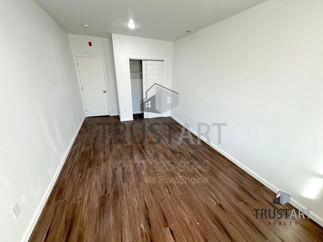 Building Photo - 2317 N 15th St