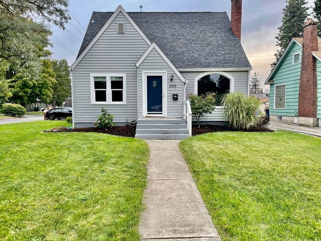 Primary Photo - Audubon Park Rental!