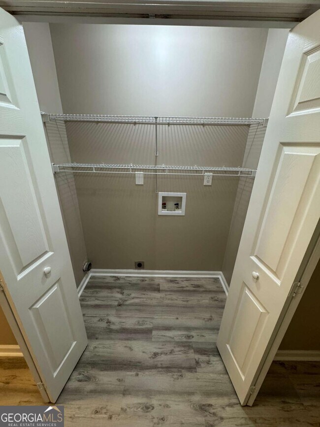 Building Photo - 55 Belmont Cir