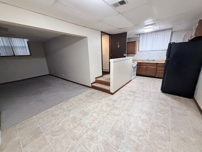 Building Photo - 2007 Nash St