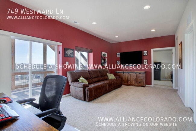 Building Photo - 749 Westward Ln