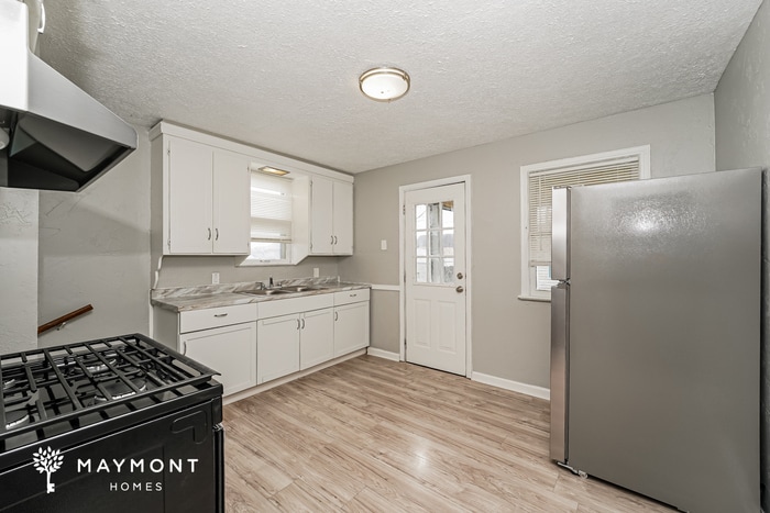 Building Photo - 11606 Crofton Rd