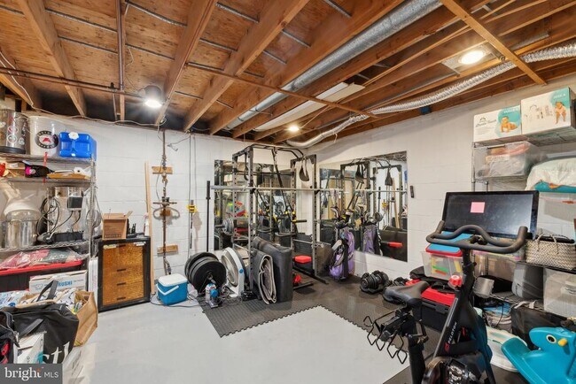 Building Photo - 11545 Pine Cone Ct