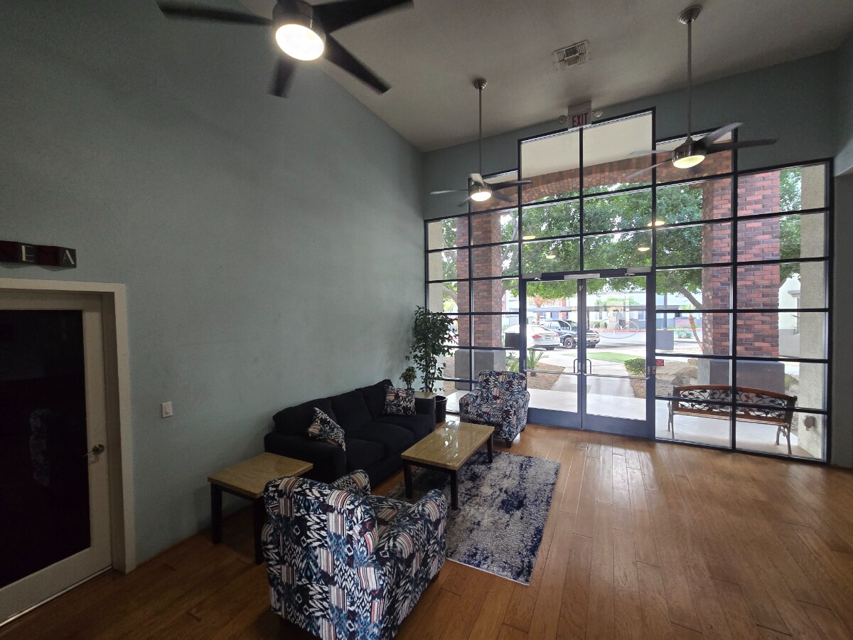 Building Photo - 3302 N 7th St