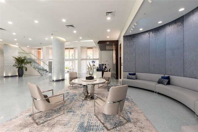 Building Photo - 18800 NE 29th Ave