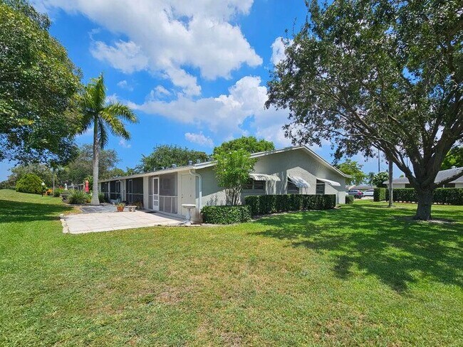 Building Photo - 2403 Lowson Blvd