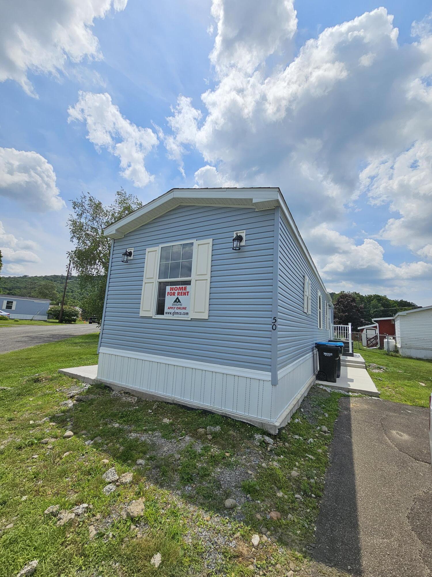 Building Photo - 50 Sunnyfield Dr
