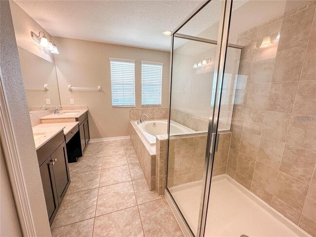 Building Photo - 8979 39th St Cir E