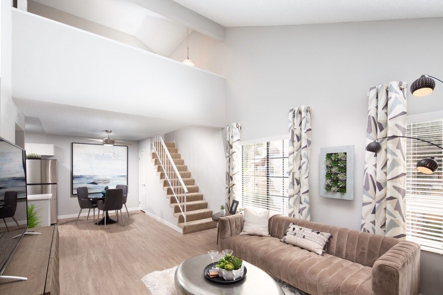 Primary Photo - The Palmer