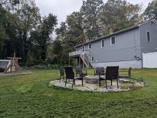 Building Photo - 38 Inchcliffe Dr
