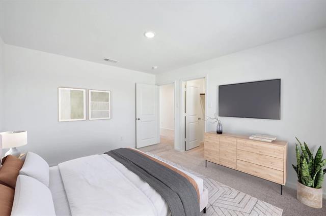 Building Photo - 2108 Prairie Ln