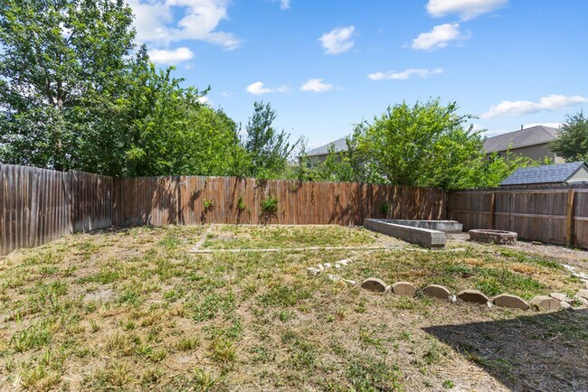 Building Photo - 426 Tequila Ranch