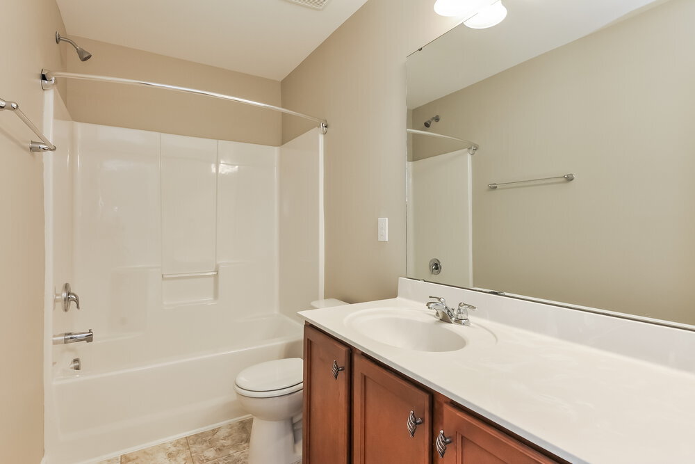 Building Photo - 61 Chinaberry Dr