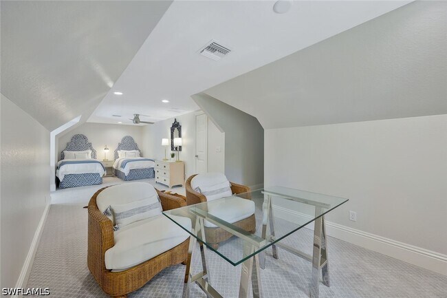 Building Photo - 1427 Hemingway Pl