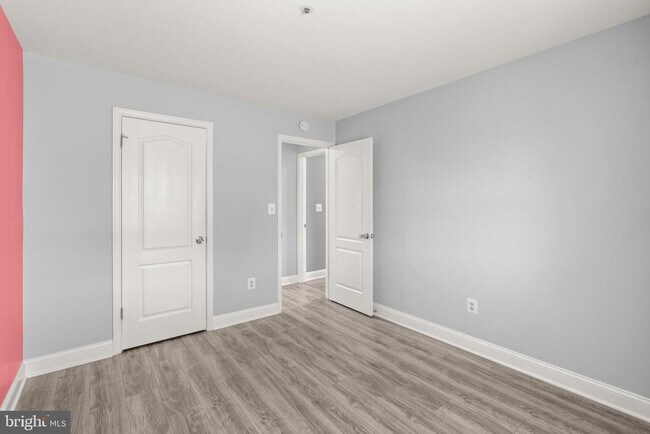 Building Photo - 8571 Falls Run Rd