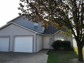 Building Photo - 3512-3514 La Mesa Dr.