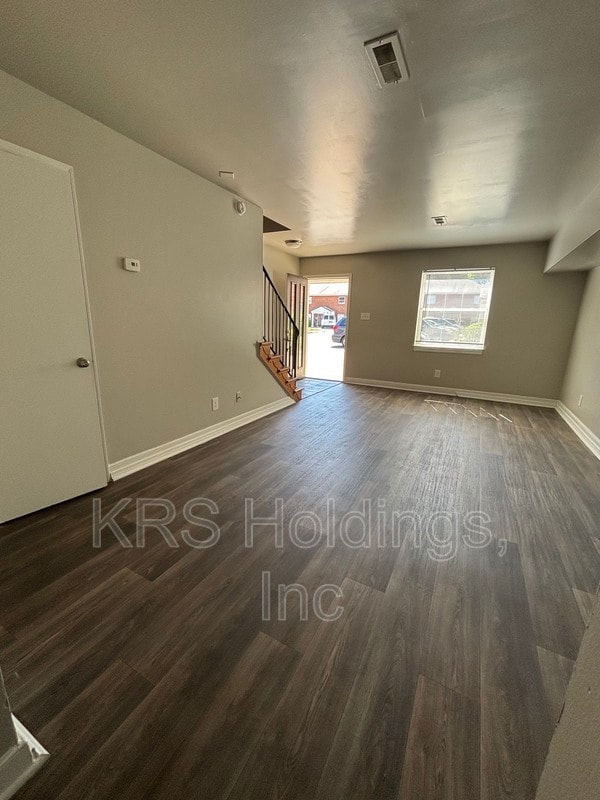 Building Photo - 5211 Goolsby Ct