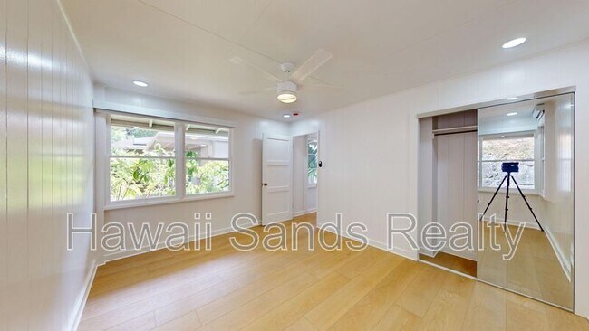 Building Photo - 3271 Paty Dr