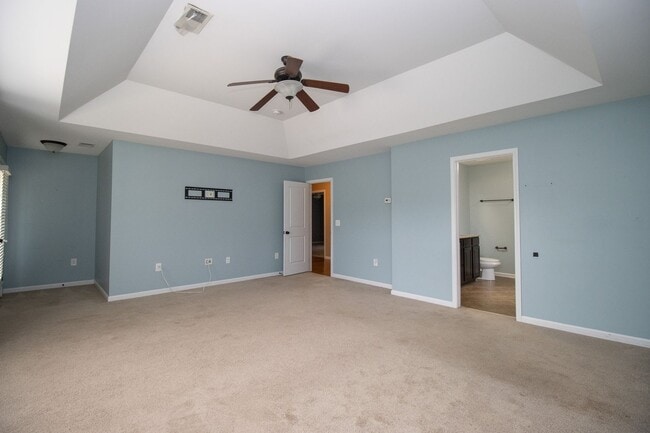Building Photo - Elegant All-Brick 4 Bedroom Home on a Quie...