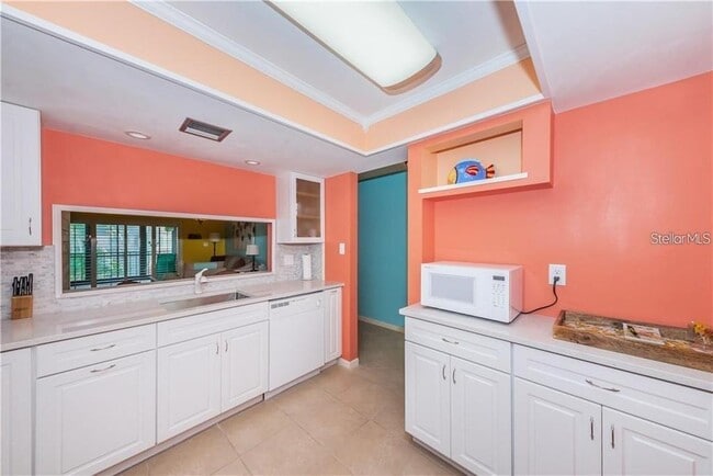 Building Photo - 2650 Countryside Blvd