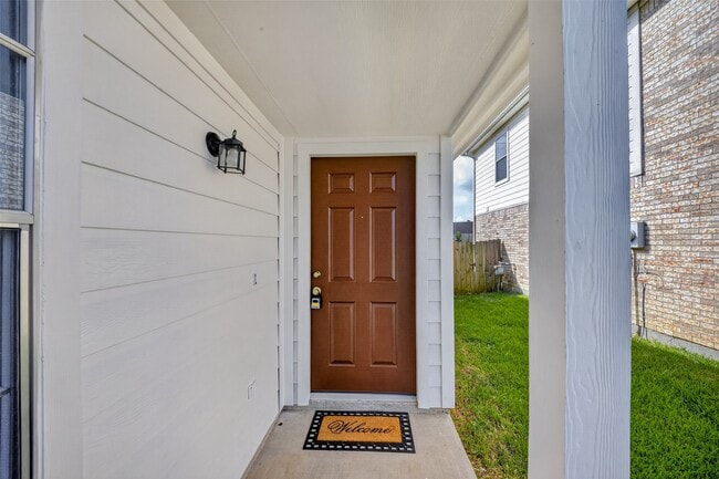 Building Photo - 510 Cypresswood Trce