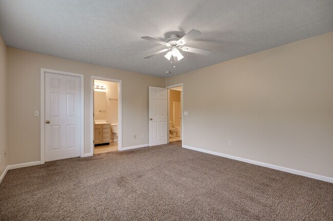 Building Photo - 3602 Winterwood Dr