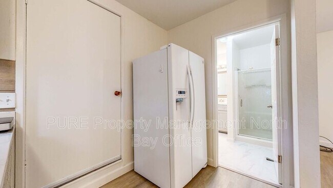 Building Photo - 4634 Bridle Trail