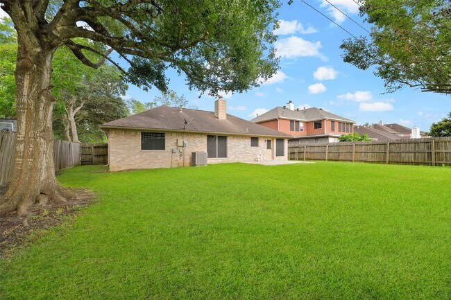 Building Photo - 16010 Cedar Gully Dr